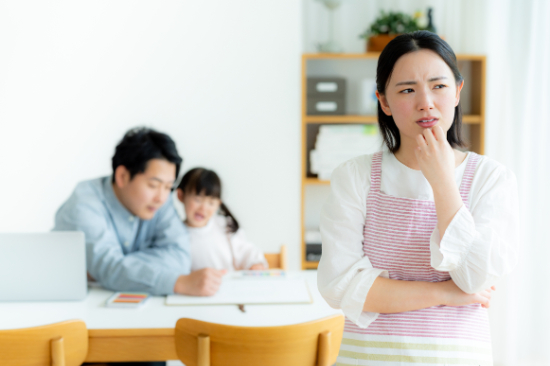 子どもが受け口になるのはなぜか考える母親